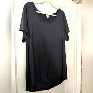 LuLaRoe Basic Black T Shirt Size 2XL